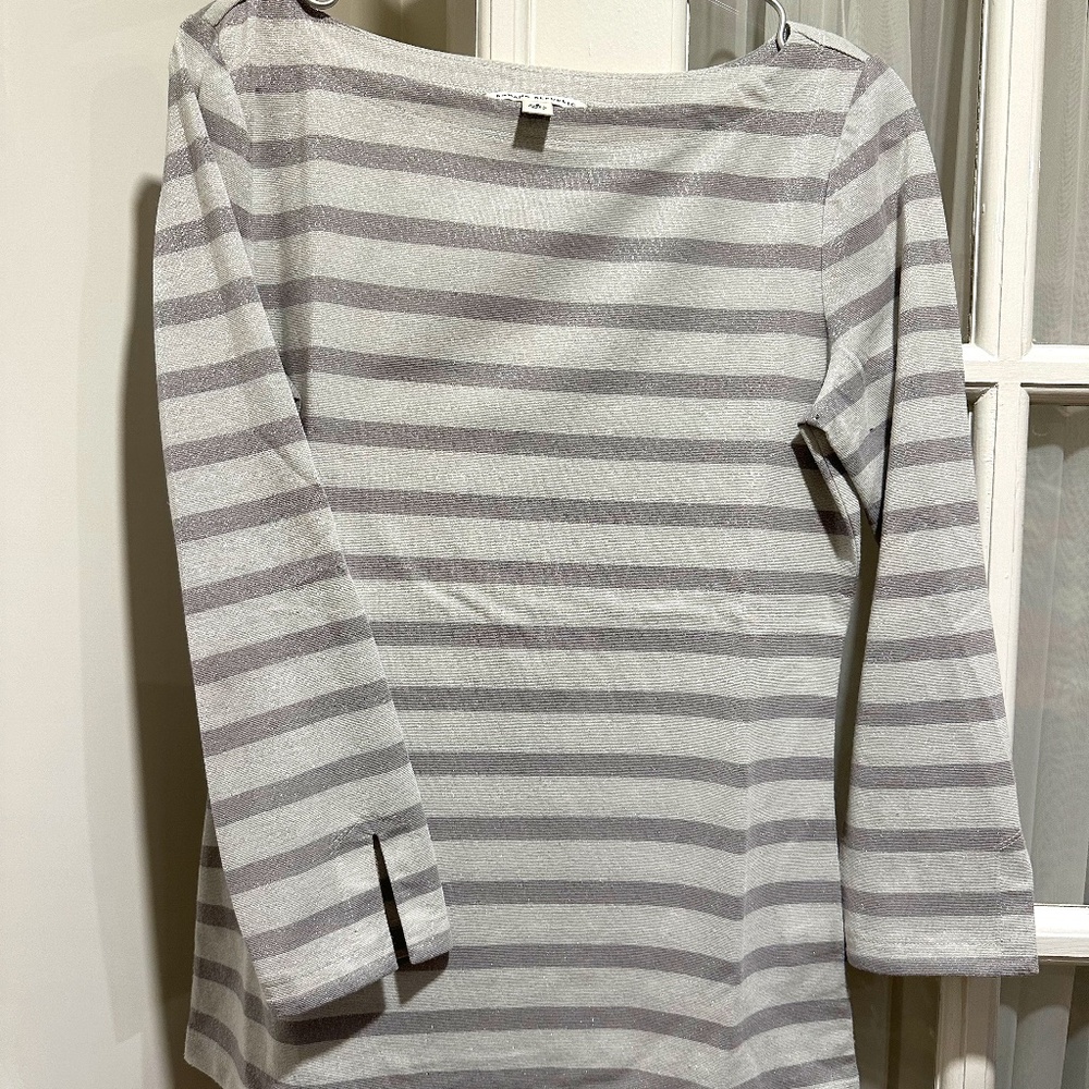 Banana Republic Women Small gray striped metallic shirt.